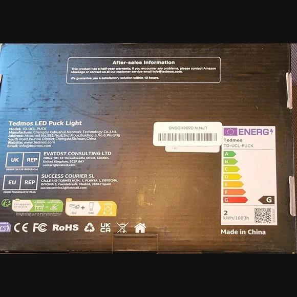 LED Puck Lights-- Rechargeable RGB Puck Lights with Remote - Picture 4 of 4